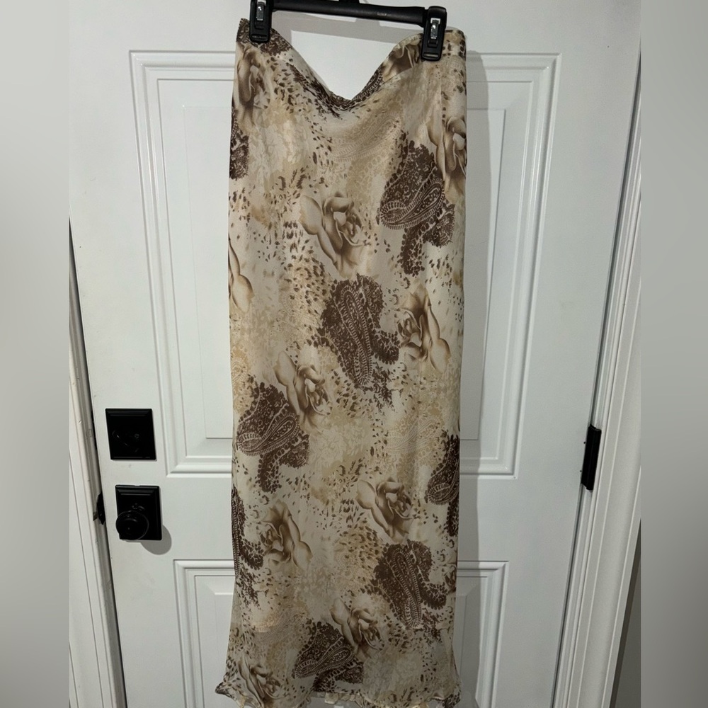 Selene Sport Women's Size 2X Lined Skirt Length 42", Ruffled Hem Very Good Cond. - Picture 1 of 4